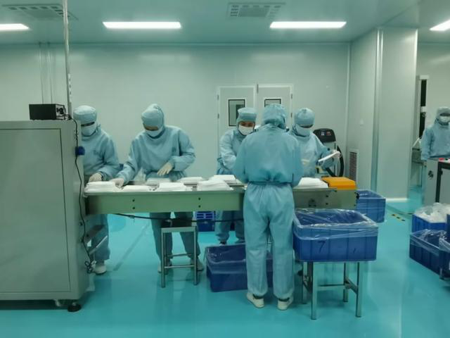十萬級醫(yī)用口罩車間工藝結(jié)構(gòu)材料介紹？